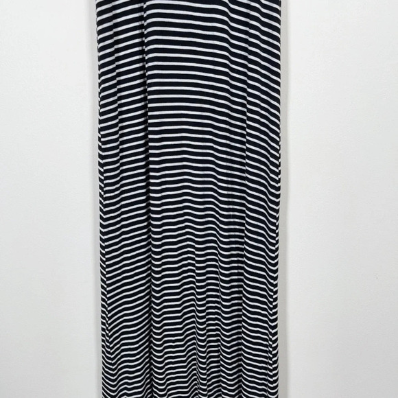 🌟✨2 for $20 ✨🌟 THML | STRIPED MAXI DRESS - Picture 6 of 12